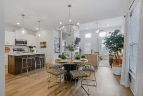 Lux Modern Home | 20 mins to Nashville - Image 4