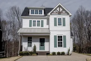 Serene Lake House Retreat with New Golf Cart - Image 5