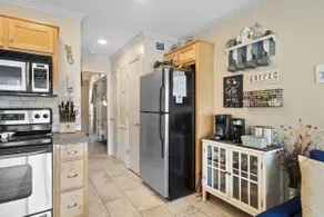1BR/1BA-HHBT/Direct Beach Access - Image 4