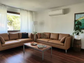 Central, spacious & detached house near the river. - Image 4
