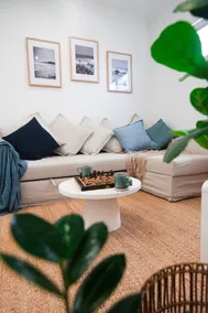 Ocean Views & Balcony - Scarborough Beach Stay - Image 4