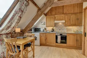 Horner at Duddings - sleeps 2, indoor pool etc - Image 3