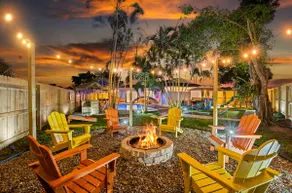 WPB Tropical Heated Pool Beach House! Golf, HotTub - Image 3