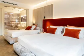 Donna Giacinta Luxury Accomodation - Image 4