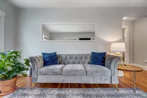 The Meeker House (Charming 3/4 Bedroom Home) - Image 5