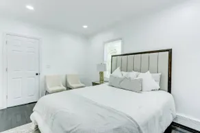 Modern Updated 3Br 2 Bath Ranch - Image 3
