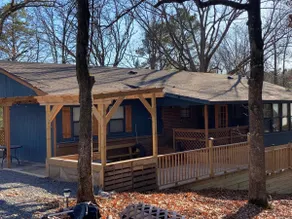 The Cabin in the City. - Image 3