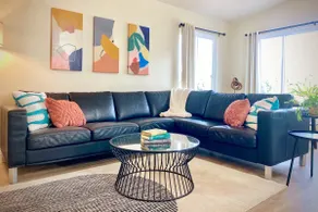 Spacious Retreat by Legoland & Ocean w/ Beach Gear - Image 2