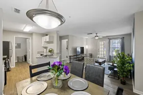 Relax@3BR,Pool, Gym, BBQ, Nr UGA StanfordStadium. - Image 2