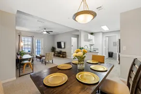 Family-Friendly 3BR Condo +Pool &Gym+Wifi, Nr UGA - Image 5