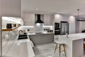 Chakas Terrace 7 - Luxurious Beach House - Image 2