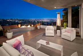 Safe Haven Lux Resort Home - Image 2