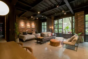 Fantastic 2BR Apt in the heart of Provenza - Image 2