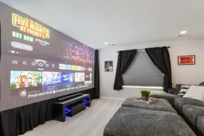 Marmon Retreat-5BR/hot tub/theater, near TPC & NSC - Image 2