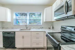 3 bedroom Casa Azul in Historic Northwood Hills - Image 5