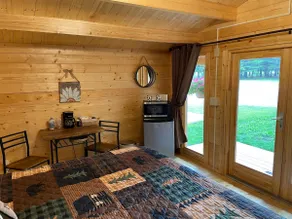 Cozy One Bedroom Glamping Cabin for Two Adults - Image 3