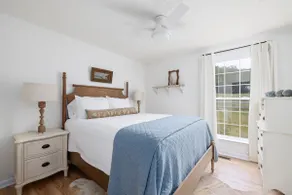 Southall Cottage in Franklin - Image 5