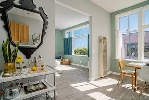 Hipster Vibe - Pacific Grove Apartment - Walk to the Beach! - Image 4