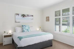 Coastal Palms Escape - Your Ideal Family Getaway - Image 3
