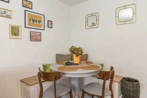 The Spacious Kinnick Retreat | 3 BR - Image 2