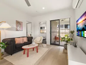 Tranquil 2BR Retreat with Local Charm and Comfort - Image 4