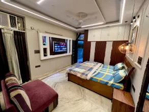 #Utopia-3 Studio Apartment - Image 4