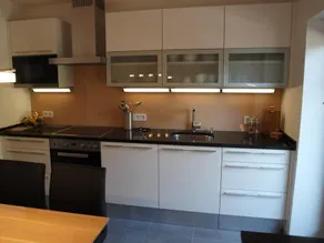 Lake View Apartment - Image 5