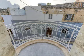 Charming and Modern 1BR House in Historic Zebbug by 360 Estates - Image 5