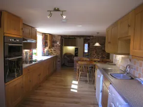 Stables at Duddings - sleeps 18, indoor pool etc - Image 5