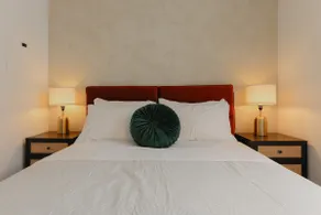 Montreal 2BR Suite Downtown | Steps to Old-Port - Image 3