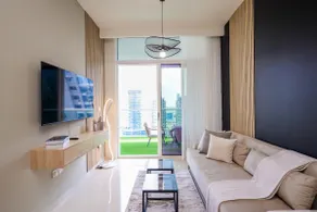 Spectacular 2BR Canal Views - Image 2