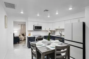 Cute Casa! 3 Bed/2 Bath/GM Room-Sleeps 10! - Image 5