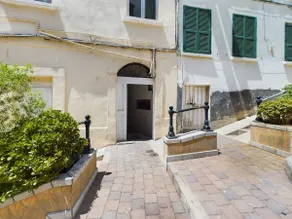 NEW Cosy Hidden AC | Central Old Town - Image 3