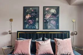 Artsy Townhouse w/ Billiards & King En Suite - Image 5