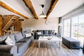 A La Maison d'Ode - Image 3
