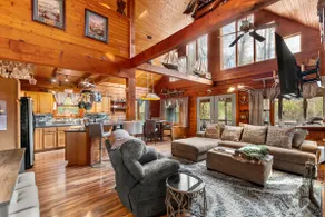 Cabin in the Woods, Pet Friendly - Image 3