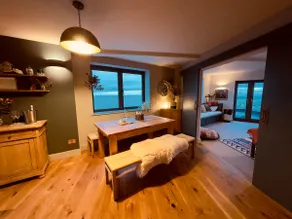 The Flat - Image 2