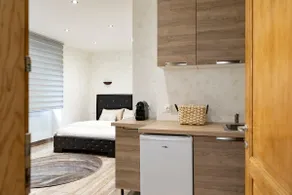 Studio near TGV station and center! - Image 5