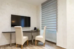Studio near TGV station and center! - Image 3