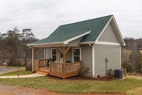 Wine Way Small Cottage - Image 3