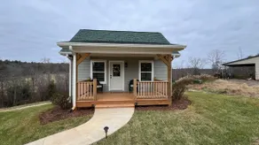 Wine Way Small Cottage - Image 4