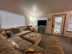 Retro Oasis • Ms. Pac-Man • 2BR • Parking • Wood - Image 5