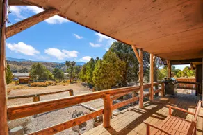 Getaway Ranch: 2+ Acres & *Air Conditioning!* - Image 4