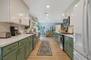 Thoughtfully designed nature escape. - Image 3