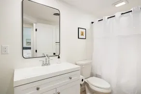 The Silo 6 - 1BD Modern Abode - Image 5