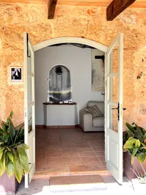 Cream homes Son Celles, ETV3533 - Image 3