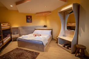 Villa Zoe - Sauna & Hot Spa - Image 2