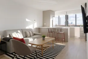A bright apartment in Madrid - Image 2