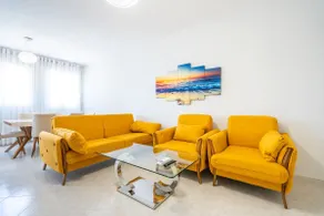 Old Beach Apartments - Image 2