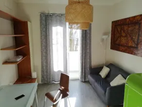 Delightful three-room apartment in Lodi city - Image 3